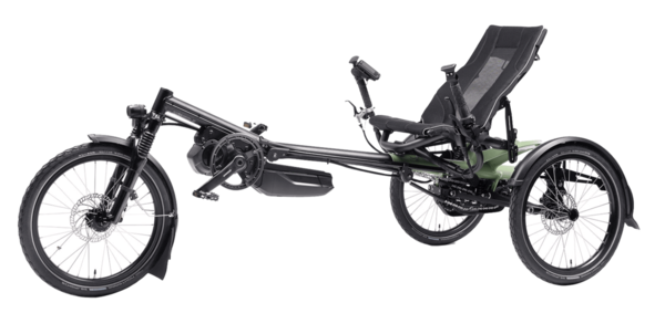 Ein modernes liegendes Fahrrad mit drei Rädern und einem ergonomischen Sitz